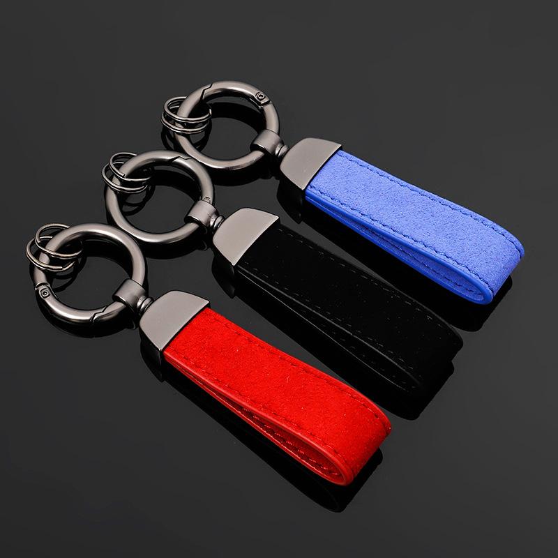 Keychains Fashion Metal Leather Car Keychain Buckski Key Holder Gift Custom Auto Accessories