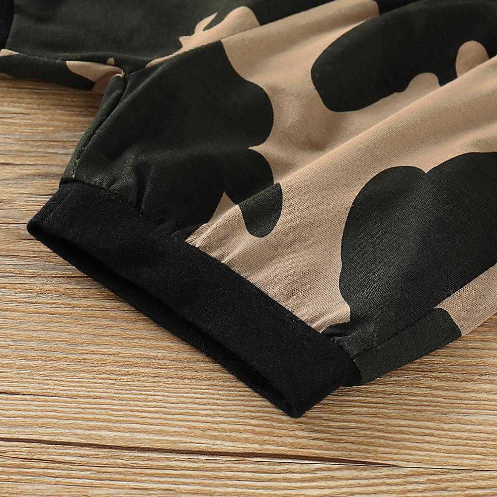 Summer 2-piece Baby Toddler Boy Letter Print Camouflage Tee and Shorts Set Clothing 210528