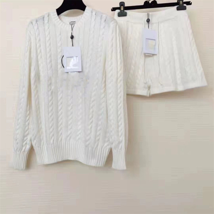 Knitted Women's Two Piece Pants Sweat Suit Top with Gym Outfit Fashion Letter Printing Tracksuit Wide Leg Elastic Waist Shorts Set, Extra shipping fee
Knitted Women's Two Piece Pants Sweat Suit Top with Gym Outfit Fashion Letter Printing Tracksuit Wide Leg Elastic Waist Shorts Set, Extra shipping fee
