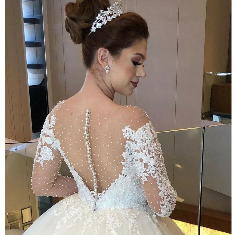 Middle East Naviblue Off Shoulders Wedding Dresses Romatic Button Back Half Sleeves Lace Appliques A-line Novia Bridal Gowns with Belt