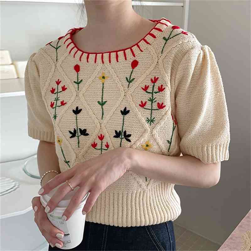 Korejpaa Women T-Shirt Summer Korean Chic Sweet Strawberry Cream Hand-Crocheted Round Neck Puff Sleeve Knitted Pullovers 210526
