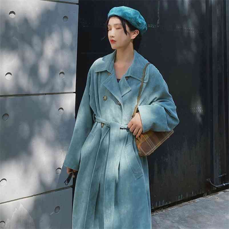 Women Long Corduroy Coat Autumn Winter Female Casual Vintage Double Breasted Windbreaker Overcoat With Belt Jacket 210519, Green
Women Long Corduroy Coat Autumn Winter Female Casual Vintage Double Breasted Windbreaker Overcoat With Belt Jacket 210519, Green