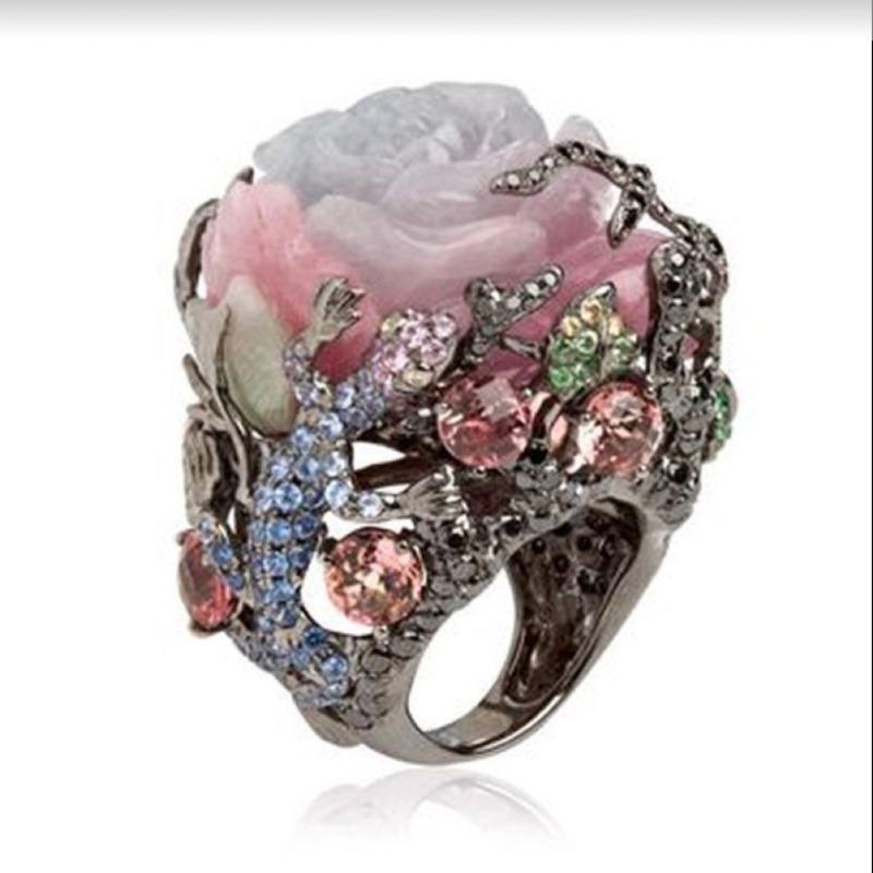 Cluster Rings Rong Yu Wish Express Sale Style Seven Color Rose Peony Tree Vine Natural Stone Lizard Black Gold Ring 
Cluster Rings Rong Yu Wish Express Sale Style Seven Color Rose Peony Tree Vine Natural Stone Lizard Black Gold Ring