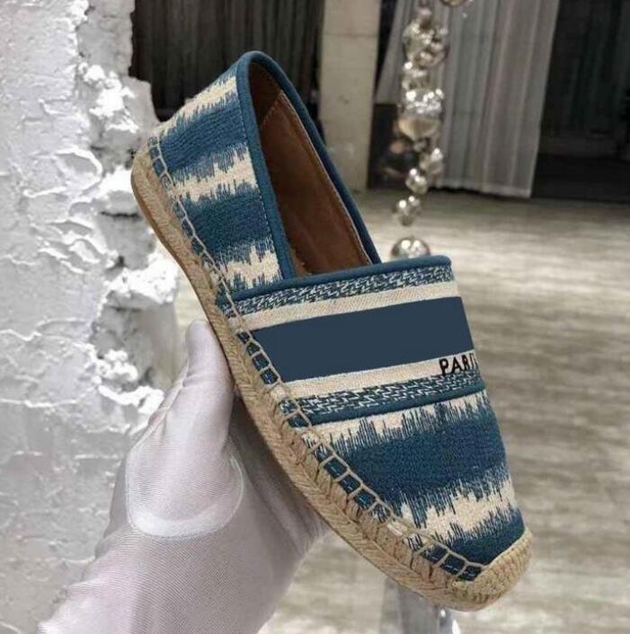 Luxurys casual designer women's shoes espadrilles summer beach semi slippers fashion women's luxury fisherman canvas shoelace box, Color 15
Luxurys casual designer women's shoes espadrilles summer beach semi slippers fashion women's luxury fisherman canvas shoelace box, Color 15