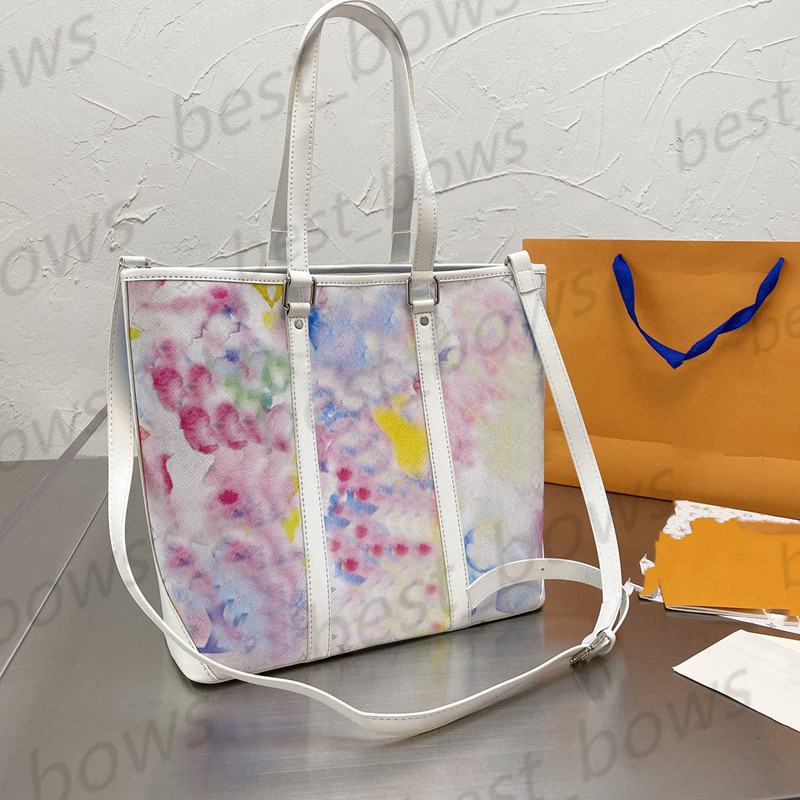 Luxurys designer top Quality Ladies 2021 Printed shopping bag handbag Women fashion mother large capacity purse handbags shoulder bags Brand Color gradient letter, No bags
Luxurys designer top Quality Ladies 2021 Printed shopping bag handbag Women fashion mother large capacity purse handbags shoulder bags Brand Color gradient letter, No bags