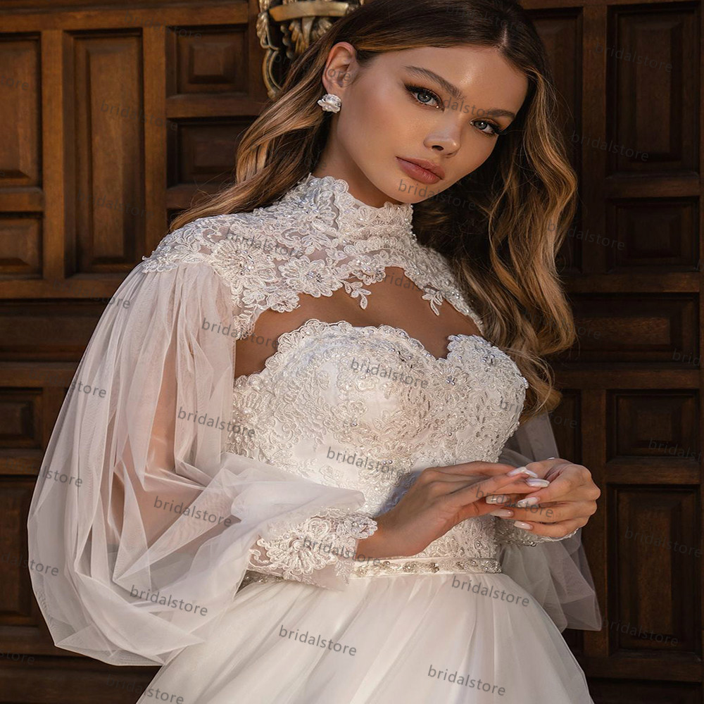 Sexy Open Back Princess Wedding Dress With Cape Long Sleeve Shawl Boho Chic Beach Bridal Dresses Lace Train Bride Corset Bohemain robe de mariage