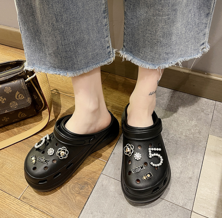 High Heel Beach Slippers Nurse White Hole Shoes Thick Bottom Women's Summer Fashion All-Matching Non Slip Outdoor, Black
High Heel Beach Slippers Nurse White Hole Shoes Thick Bottom Women's Summer Fashion All-Matching Non Slip Outdoor, Black