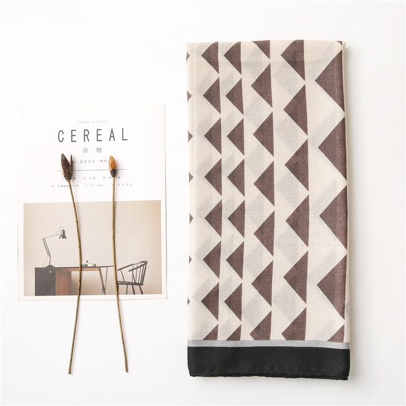 Scarves Fashion Scarf Lady's Cotton Linen Hand Towel Woman's Spring And Summer Warm Thin Shawl Adornment Gauze Neck Beach
Scarves Fashion Scarf Lady's Cotton Linen Hand Towel Woman's Spring And Summer Warm Thin Shawl Adornment Gauze Neck Beach