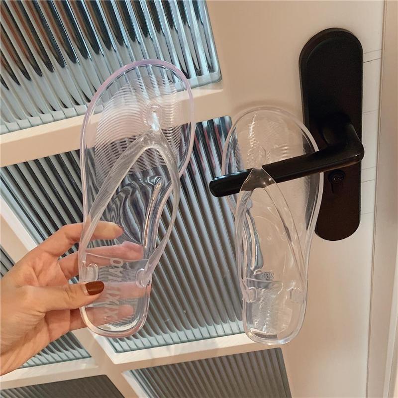 Slippers Home Women Simple INS Indoor Flat Ladies Bathroom Non-slip Clip Transparent Flip-flops Summer, Black
Slippers Home Women Simple INS Indoor Flat Ladies Bathroom Non-slip Clip Transparent Flip-flops Summer, Black