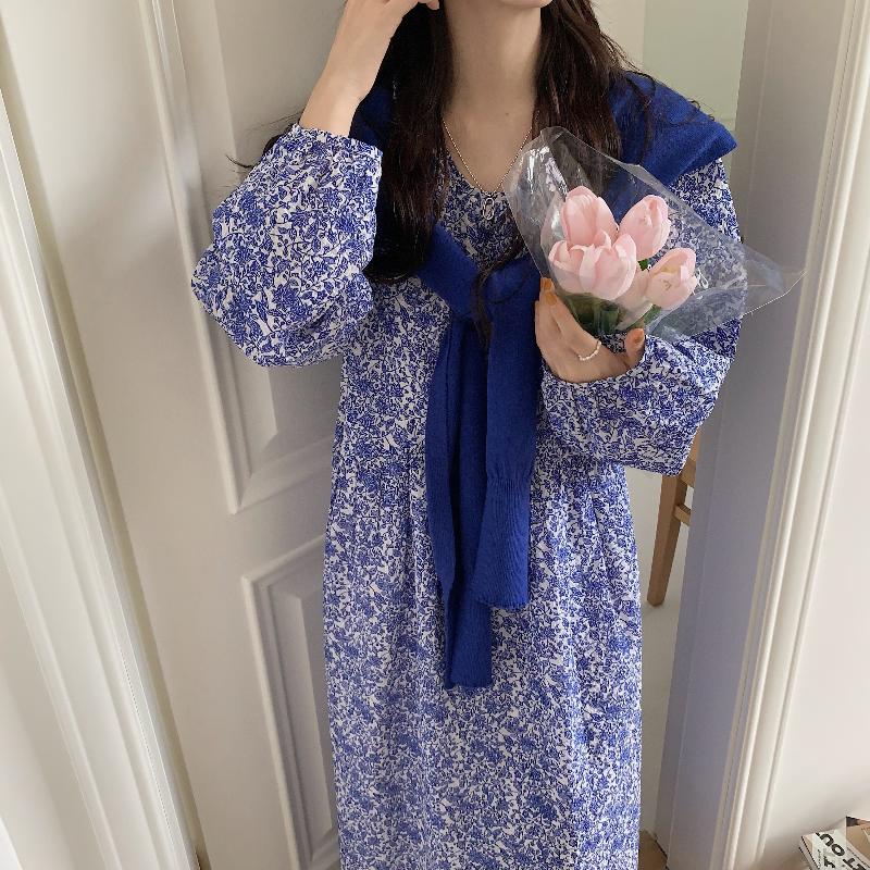 Casual Dresses Autumn Winter Korean Style Floral Long Dress Women Vintage Full Sleeve Printed Bottoming Elegant Midi Vestido
Casual Dresses Autumn Winter Korean Style Floral Long Dress Women Vintage Full Sleeve Printed Bottoming Elegant Midi Vestido