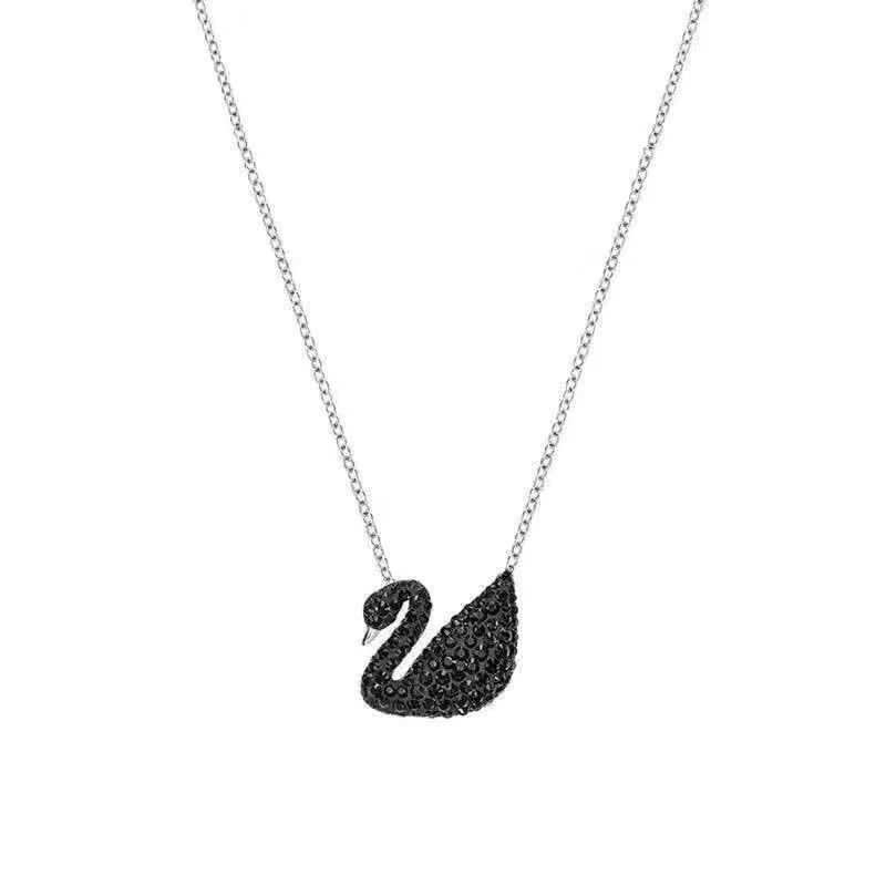 Swarovski High Version Gradient Blue Black And White Swan Lesbian S925 Silver Clavicle Necklace Co Dunks
Swarovski High Version Gradient Blue Black And White Swan Lesbian S925 Silver Clavicle Necklace Co Dunks