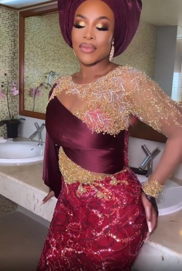 2022 Plus Size Arabic Aso Ebi Burgundy Luxurious Mermaid Prom Dresses Lace Beaded Evening Formal Party Second Reception Birthday Engagement Gowns Dres