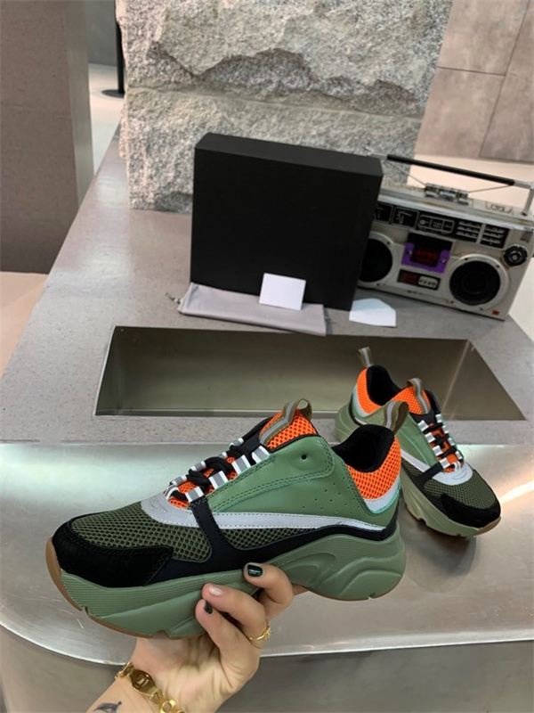 Mens Casual Shoes Dad Sneaker Paris Fashion Women Shoe Platform Sports Trainers Strawberry Mouse Wave Mouth Tiger Web Print
Mens Casual Shoes Dad Sneaker Paris Fashion Women Shoe Platform Sports Trainers Strawberry Mouse Wave Mouth Tiger Web Print