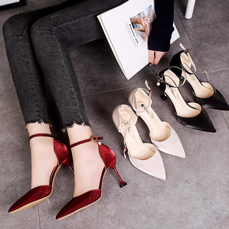 Dress Shoes High Heels In Spring Of 2021 Thin Heel Pointed Satin Single With Wrap And Hollow Button Sandals, For large quantity
Dress Shoes High Heels In Spring Of 2021 Thin Heel Pointed Satin Single With Wrap And Hollow Button Sandals, For large quantity
