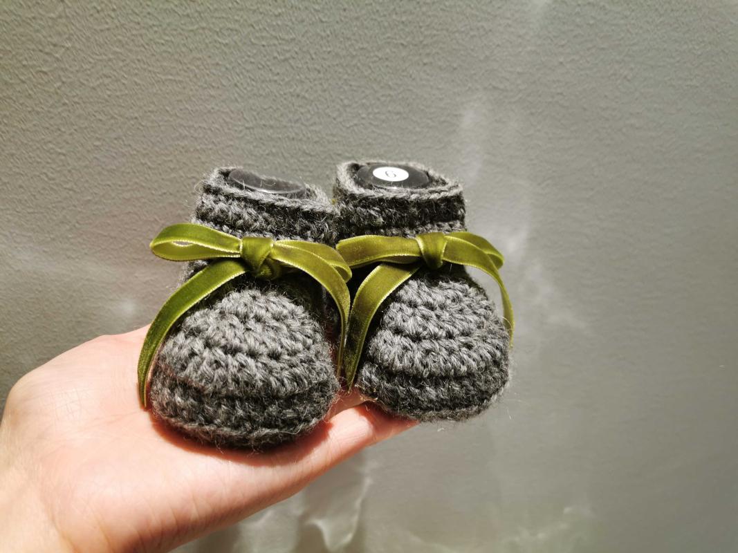 Sandals Hand Woven Winter Green Velvet Cute Short Boots Baby Shoes Walking, Black;red
Sandals Hand Woven Winter Green Velvet Cute Short Boots Baby Shoes Walking, Black;red