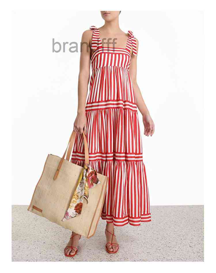 Summer 2020 Australian designer brand high-waisted striped casual dress with straps, Blue 
Summer 2020 Australian designer brand high-waisted striped casual dress with straps, Blue