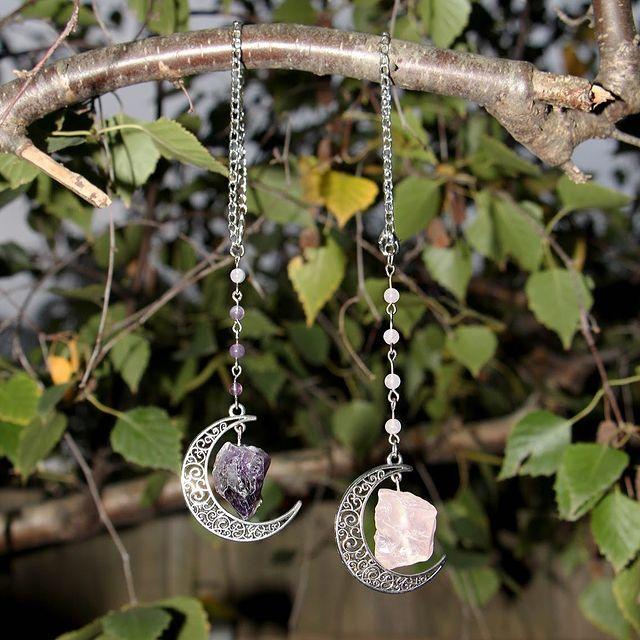 Crescent Moon Crystal Quartz Rear-View Mirror Car Charms!,Witchy Window Decor,Mini Hanging Suncatcher Garden Decorations
Crescent Moon Crystal Quartz Rear-View Mirror Car Charms!,Witchy Window Decor,Mini Hanging Suncatcher Garden Decorations