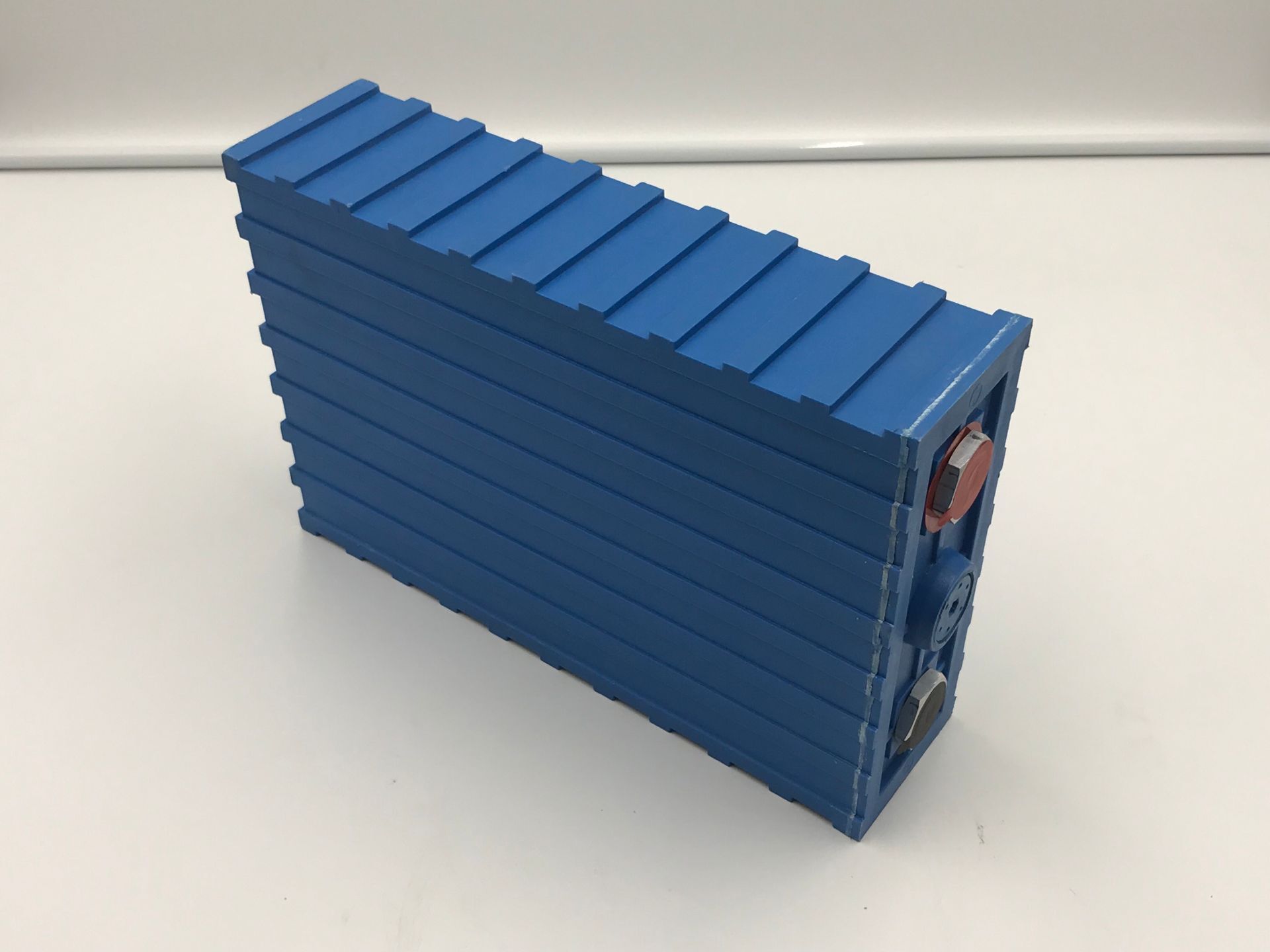 16pcs 12V 24V 48V suitable for 3.2V 200AH Lifepo4 battery Rechargeable battery pack Solar energy storage Duty fr