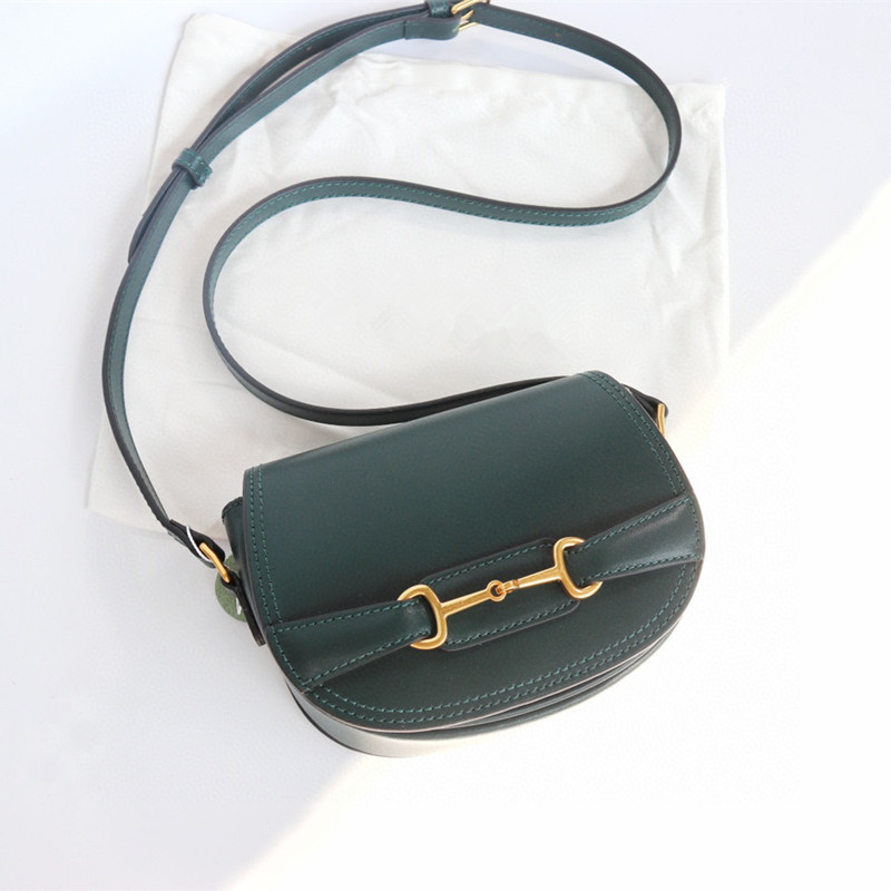 Plain design high sense Fashion Bags versatile retro shoulder bag net red same style messenger handbag womens simple handbags, Make up the difference
Plain design high sense Fashion Bags versatile retro shoulder bag net red same style messenger handbag womens simple handbags, Make up the difference