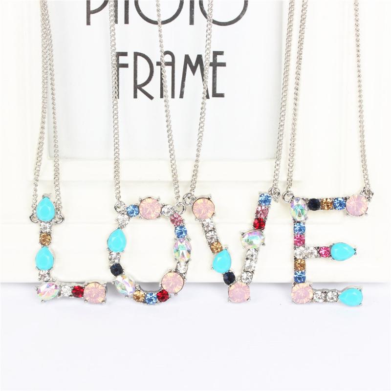 Pendant Necklaces Silver 26 Alphabet Letter Necklace Crystal Multicolor Charm Chain For Mother Girlfriend Lover Gift
Pendant Necklaces Silver 26 Alphabet Letter Necklace Crystal Multicolor Charm Chain For Mother Girlfriend Lover Gift