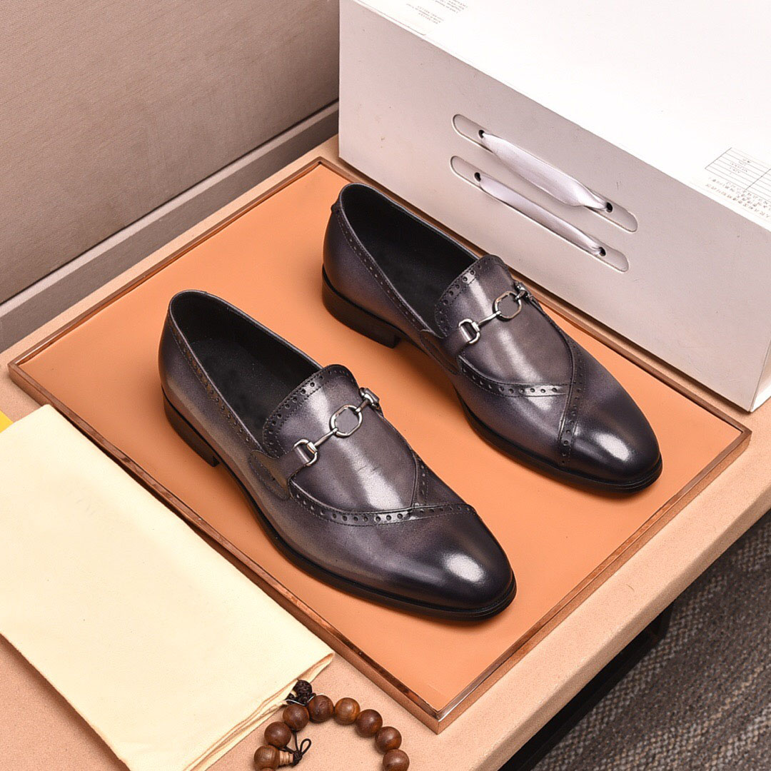 2021 Men Slip On Genuine Leather Brogue Party Wedding Dress Shoes Brand Business Casual Flats Fashion Handmade Oxfords Size 38-45, Black
2021 Men Slip On Genuine Leather Brogue Party Wedding Dress Shoes Brand Business Casual Flats Fashion Handmade Oxfords Size 38-45, Black