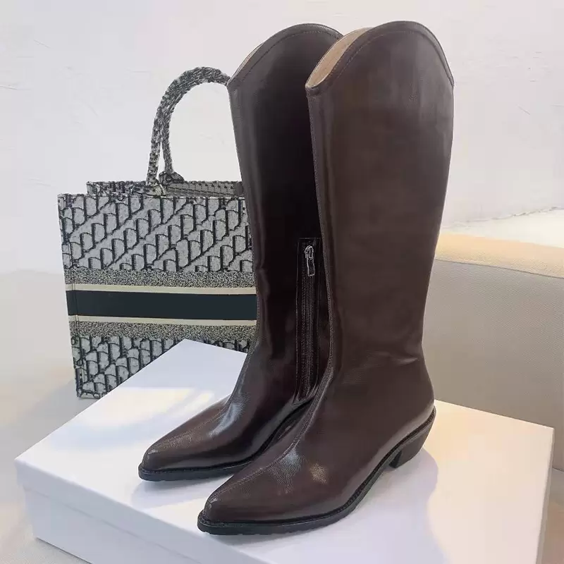 2021 Women Designer Boots Over-Knee Boot Designers Genuine Leather Thick Heels Shoes Fashion Shoe Winter Fall With Box, Black
2021 Women Designer Boots Over-Knee Boot Designers Genuine Leather Thick Heels Shoes Fashion Shoe Winter Fall With Box, Black