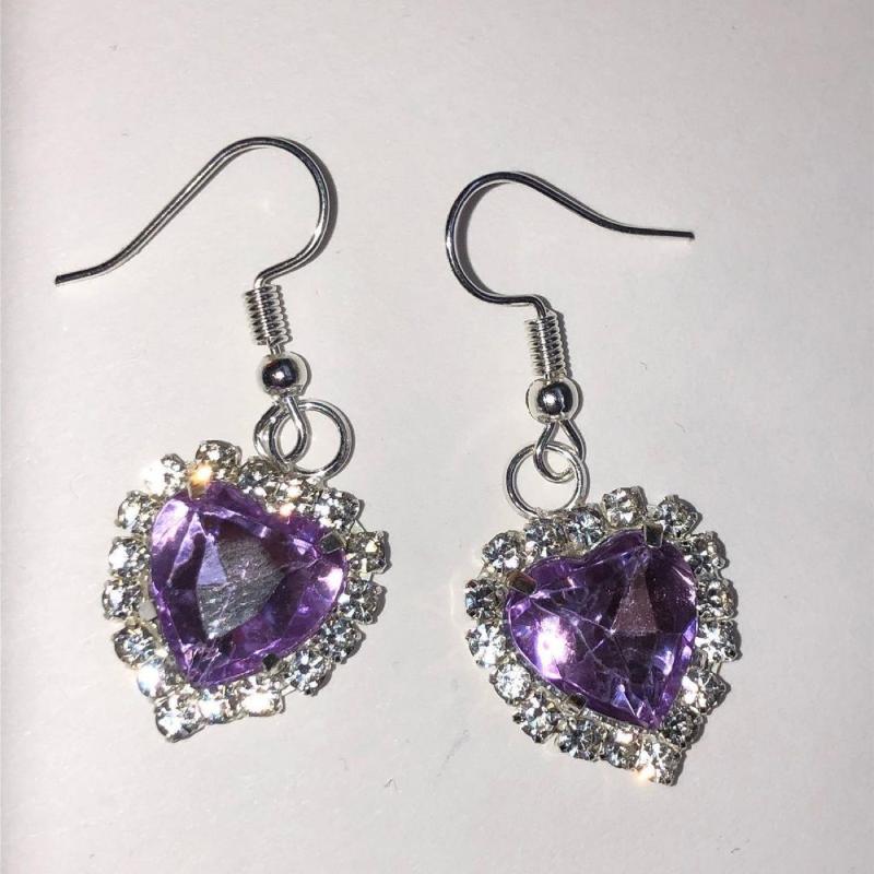 Earrings & Necklace Harajuku Punk Hip Hop Purple Crystal Love Heart Pendant For Women Vintage Metal Chain Earring Fashion Jewelry Set, Silver
Earrings & Necklace Harajuku Punk Hip Hop Purple Crystal Love Heart Pendant For Women Vintage Metal Chain Earring Fashion Jewelry Set, Silver
