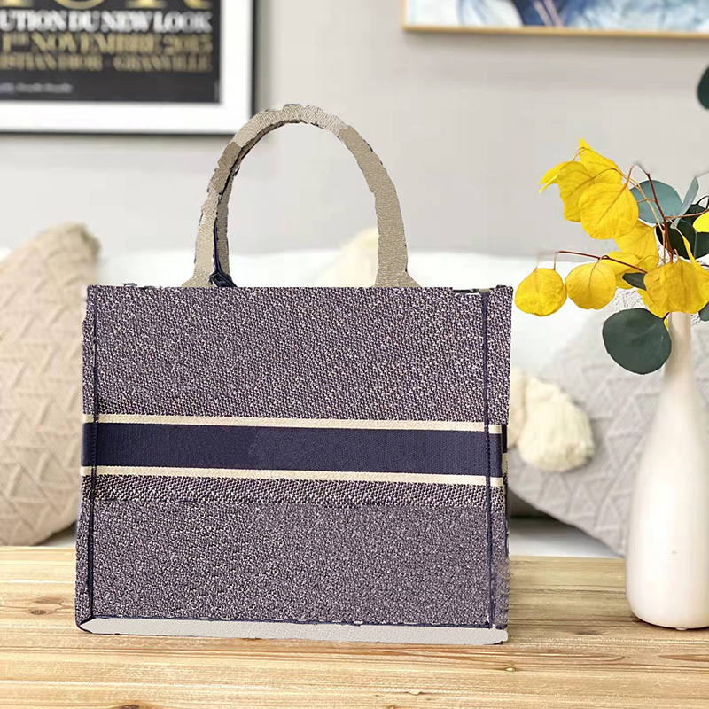 5A Top Quality Designer Handbags Fashion luxury Canvas Embroidery Tote Bag 41cm/36.5cm oversize Three-dimensional women Shoulder Multi Pochette bags messenger bag, Box
5A Top Quality Designer Handbags Fashion luxury Canvas Embroidery Tote Bag 41cm/36.5cm oversize Three-dimensional women Shoulder Multi Pochette bags messenger bag, Box
