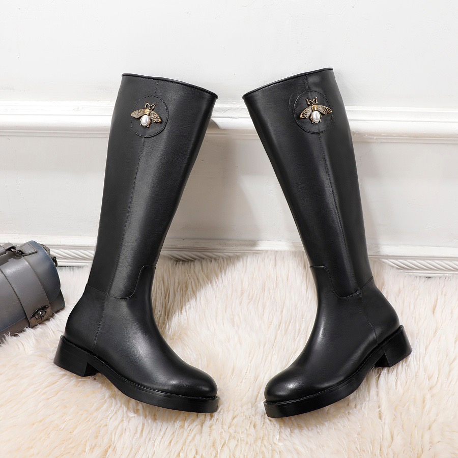 2021 High quality fashion luxury designer women's boots leather star shoes autumn and winter ankle exquisite cowboy boot, Box
2021 High quality fashion luxury designer women's boots leather star shoes autumn and winter ankle exquisite cowboy boot, Box