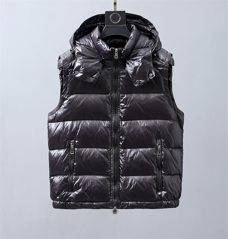 Designer high quality fashionable down vest men's and women's thick outerwear essential S-2XL size@1110, Silver
Designer high quality fashionable down vest men's and women's thick outerwear essential S-2XL size@1110, Silver