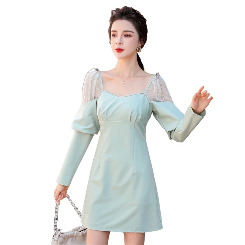 autumn Green Sexy Dress Korea Ladies Long Sleeve Square neck hollow out MIni Party Dresses for women clothing 210602
autumn Green Sexy Dress Korea Ladies Long Sleeve Square neck hollow out MIni Party Dresses for women clothing 210602