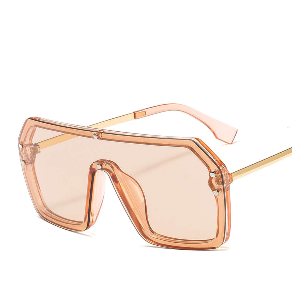 2021 Letter F watermark jointed sun glass PC men's women's large frame oversize one piece lens italian brand sunglass
2021 Letter F watermark jointed sun glass PC men's women's large frame oversize one piece lens italian brand sunglass