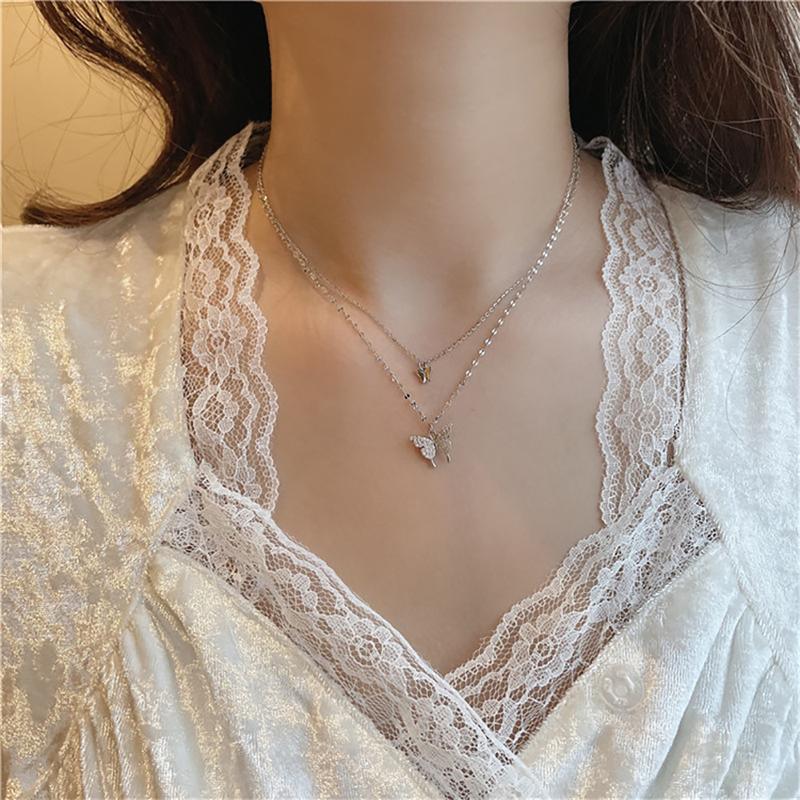 Pendant Necklaces 2021 Special Offer Fashion Classic Women's Multi-layer Butterfly Necklace Pen
Pendant Necklaces 2021 Special Offer Fashion Classic Women's Multi-layer Butterfly Necklace Pen