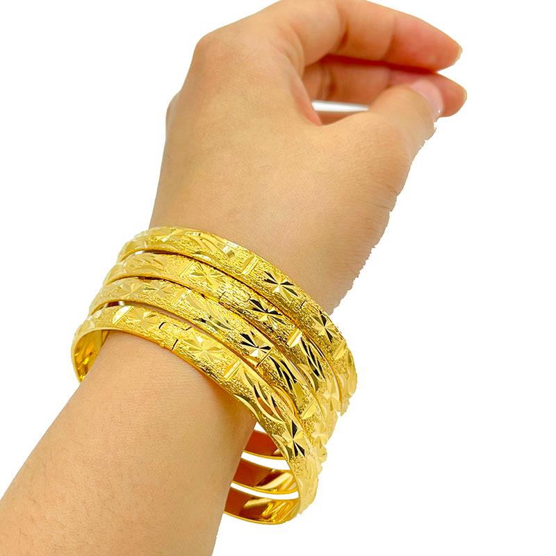 Bangle 4pcs Dubai Fashion Girl /WomenWedding Bridal Bangles Gold Color Jewelry Africa Arab Jewely Party Gifts
Bangle 4pcs Dubai Fashion Girl /WomenWedding Bridal Bangles Gold Color Jewelry Africa Arab Jewely Party Gifts