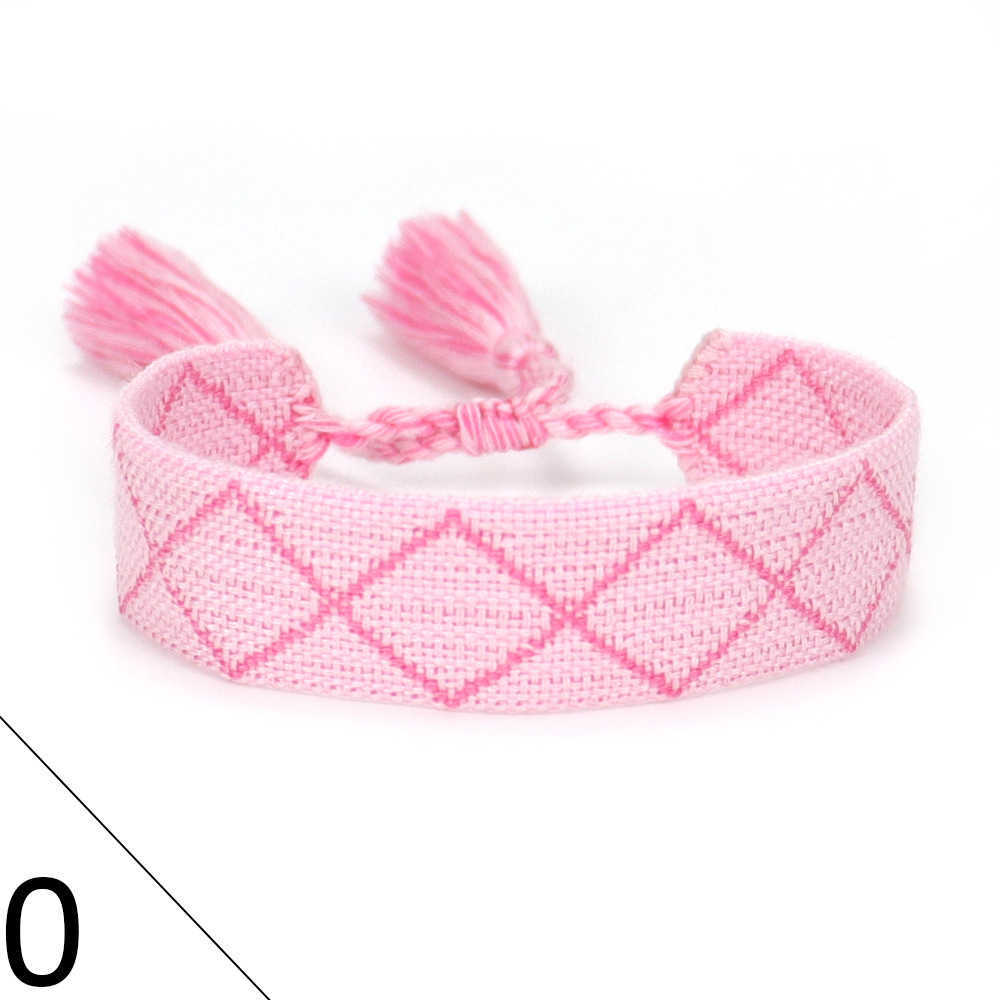 Luxury Designer letter embroidered band Bracelets braided tassel hand rope creative jewelry
Luxury Designer letter embroidered band Bracelets braided tassel hand rope creative jewelry