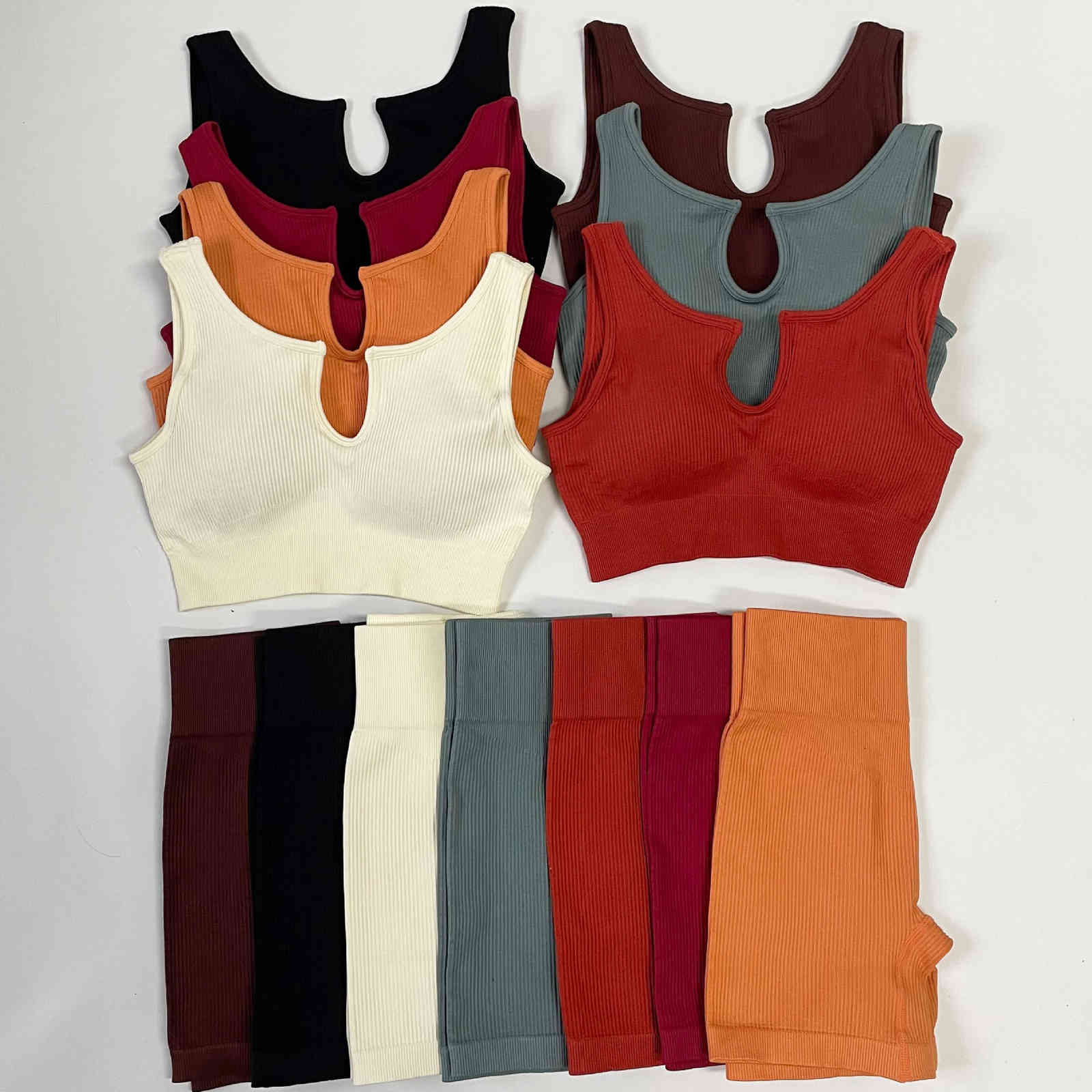 tracksuits sport suit seamless yoga female u-shaped thread vest hip lifting fitness shorts sportswear set summer, Gray
tracksuits sport suit seamless yoga female u-shaped thread vest hip lifting fitness shorts sportswear set summer, Gray