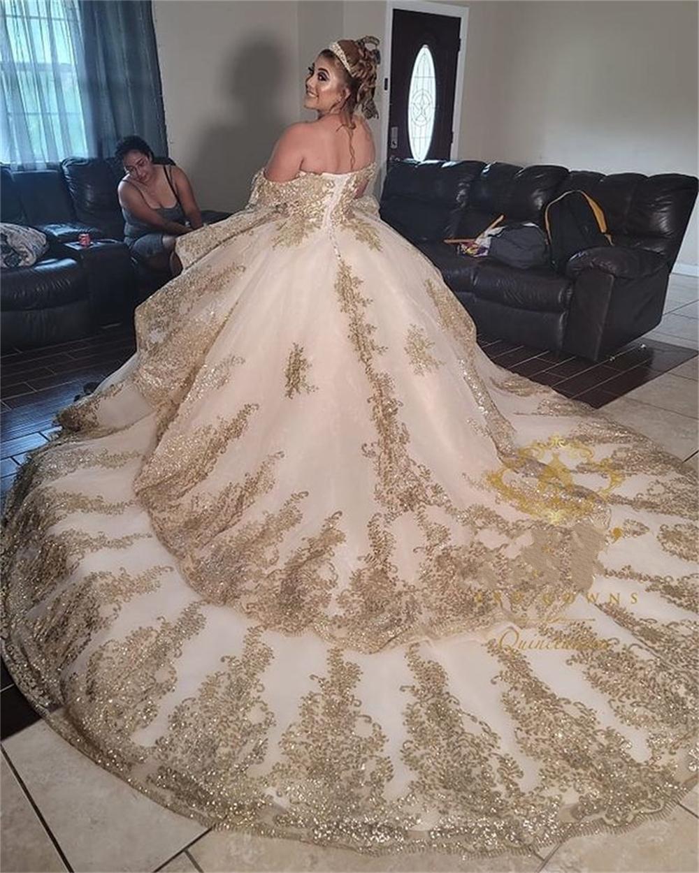 Princess Champagne gold Quinceanera Dresses High Off Shoulder Applique Beading Sweet 16 Dress Pageant Gowns vestidos de 15 años