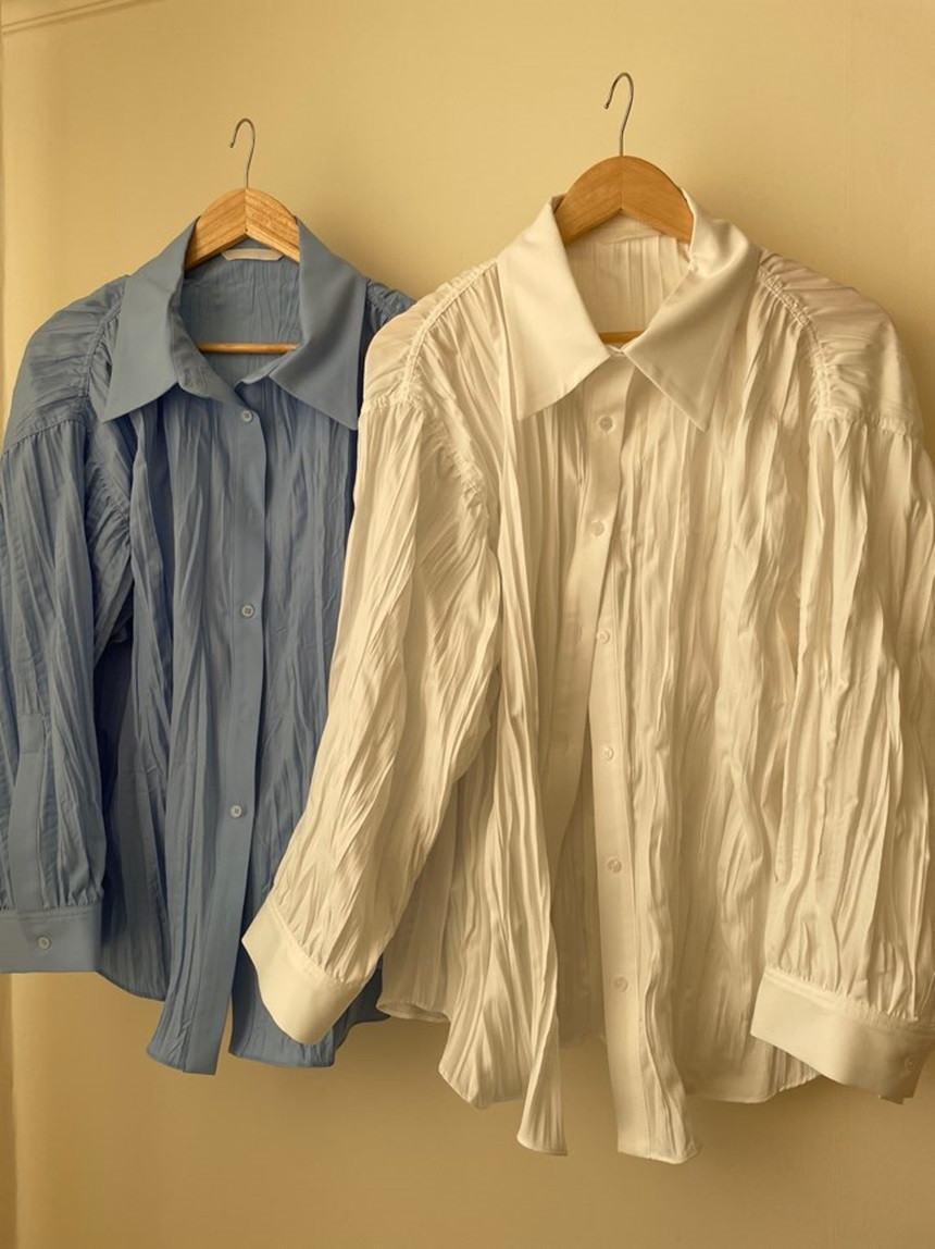 Spring Women's Fashion Folds Blouse Single Breasted Turn-down Collar Long-sleeved Minimalist Loose Shirt Female 210427