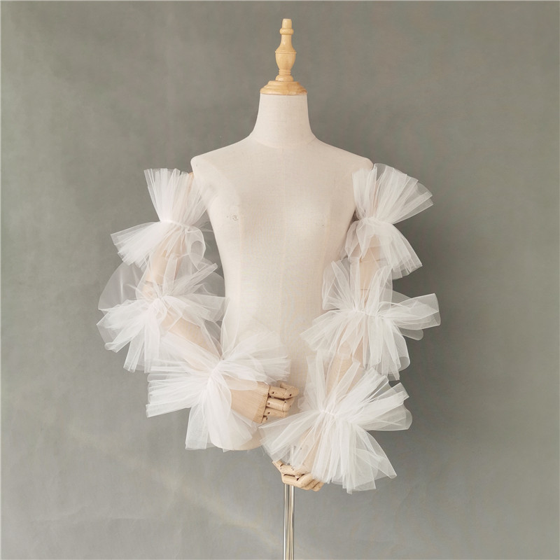 Mingli Tengda Bridal Gloves Wedding Accessories Mori Exaggerated Modeling Long sleeves Wedding Arm Cover Decorated Bride Tulle Separate, Blue
Mingli Tengda Bridal Gloves Wedding Accessories Mori Exaggerated Modeling Long sleeves Wedding Arm Cover Decorated Bride Tulle Separate, Blue