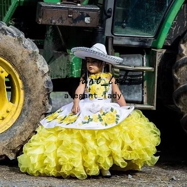 Mexican White Daffodil Flower Girls Dresses Puffy Tiered Skirt 3D Floral Lace Little Pricess Kid Birthday Communion Dress Gown