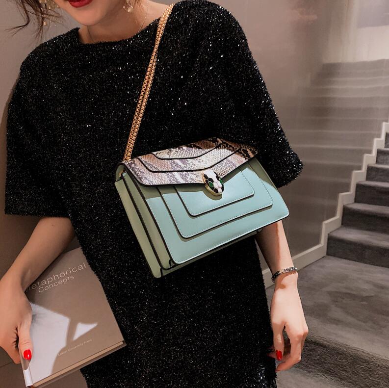Factory wholesale women handbag sweet color matching chain bag street trend Alligator leather handbags Joker fashion leathers messenger bags
Factory wholesale women handbag sweet color matching chain bag street trend Alligator leather handbags Joker fashion leathers messenger bags