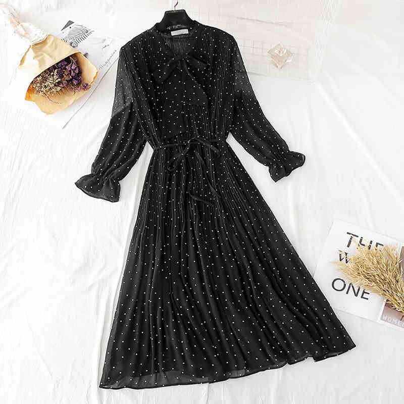 Polka Dot Elegant Women Dress Casual Flare Sleeve Long Party Dress Bow Dot Print Pleated Chiffon Dresses Vintage Vestido 210521