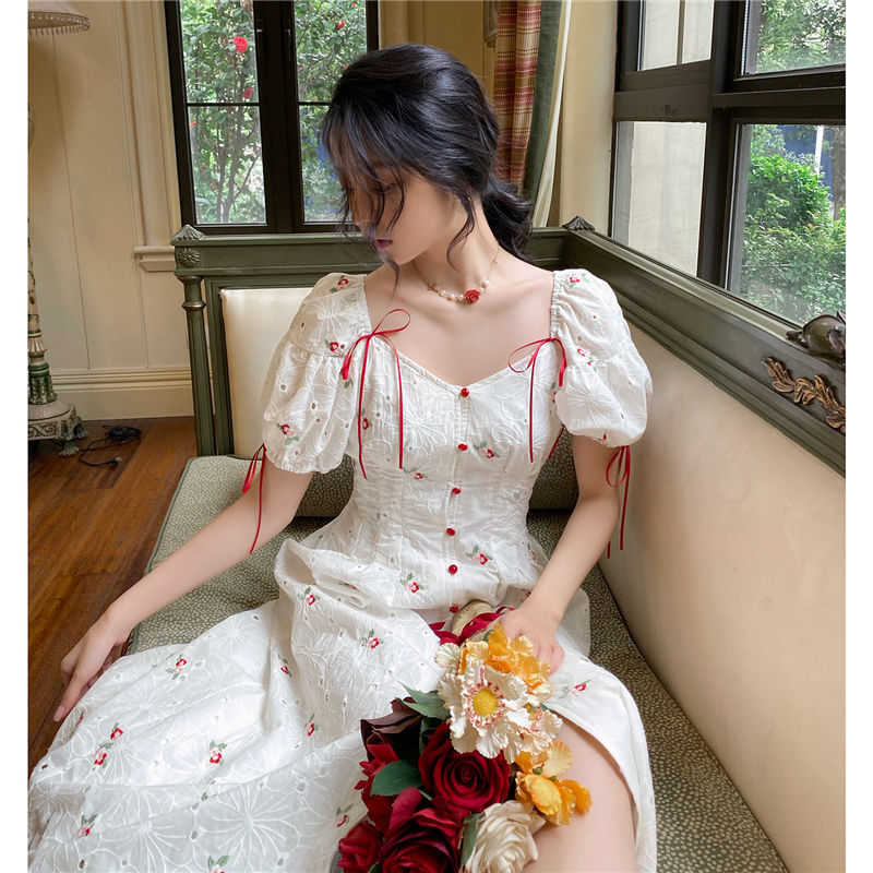 Floral Embroidery Woman Dress Korean Sweet Bowknot Square Collar Puff Sleeve Vestidos Single Breasted Dresses 6H613 210603