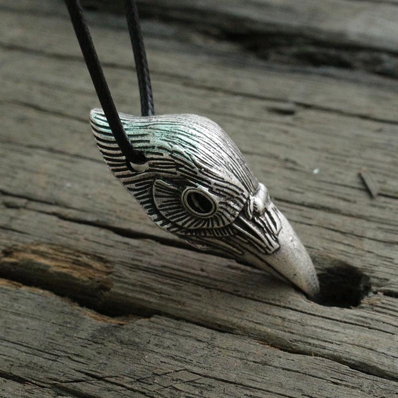 Pendant Necklaces 1pcs Lanseis Viking Raven Head Black Bird Charm Men Necklace Jewelry
Pendant Necklaces 1pcs Lanseis Viking Raven Head Black Bird Charm Men Necklace Jewelry
