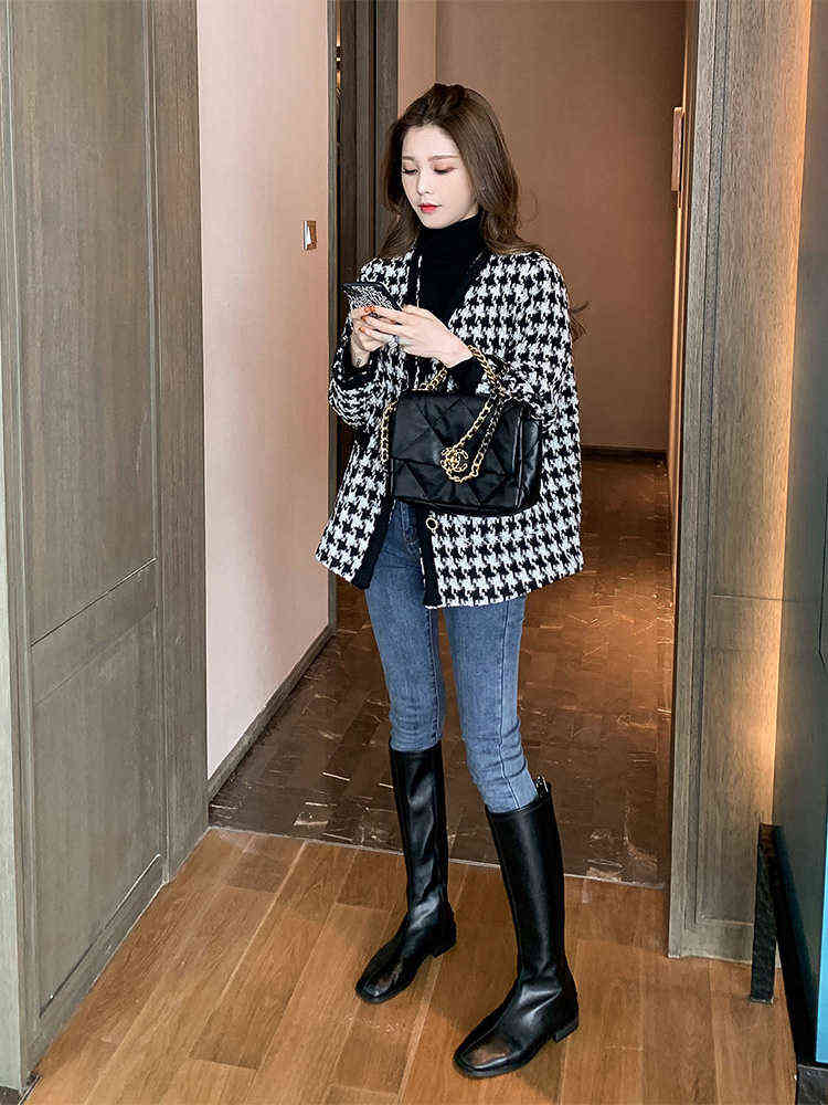 V Neck Tweed Coat Plaid Women Button Black Houndstooth Cardigan Basic Long Sleeve Blend Jacket Fashion Autumn Spring Winter 211130
