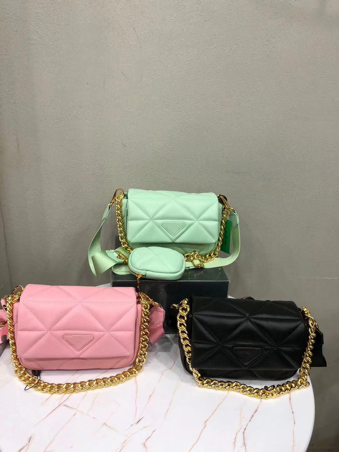 Women Luxurys Designers Bags 2021 original box real leather mini tote wallet handbags imitation brands, This specifications don't shipment
Women Luxurys Designers Bags 2021 original box real leather mini tote wallet handbags imitation brands, This specifications don't shipment