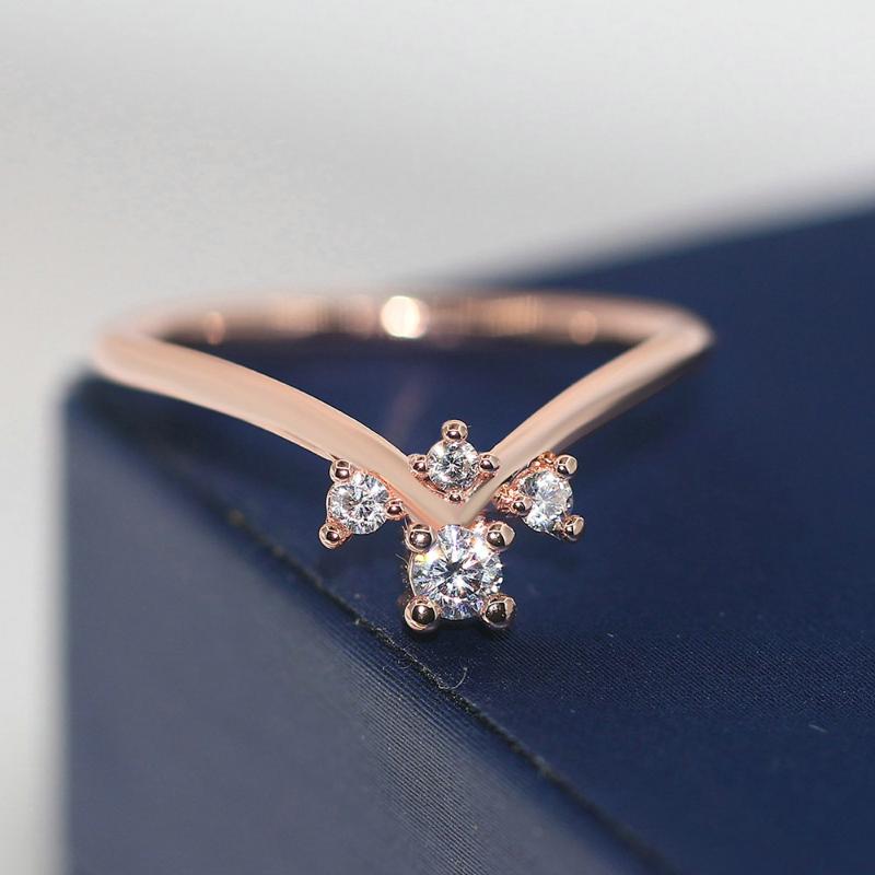 Cluster Rings V Shape For Women Simple Unique Small Zircon 3 Color Daily Birthday Gifts Finger Ring Fashion Jewelry R913, Golden;silver
Cluster Rings V Shape For Women Simple Unique Small Zircon 3 Color Daily Birthday Gifts Finger Ring Fashion Jewelry R913, Golden;silver