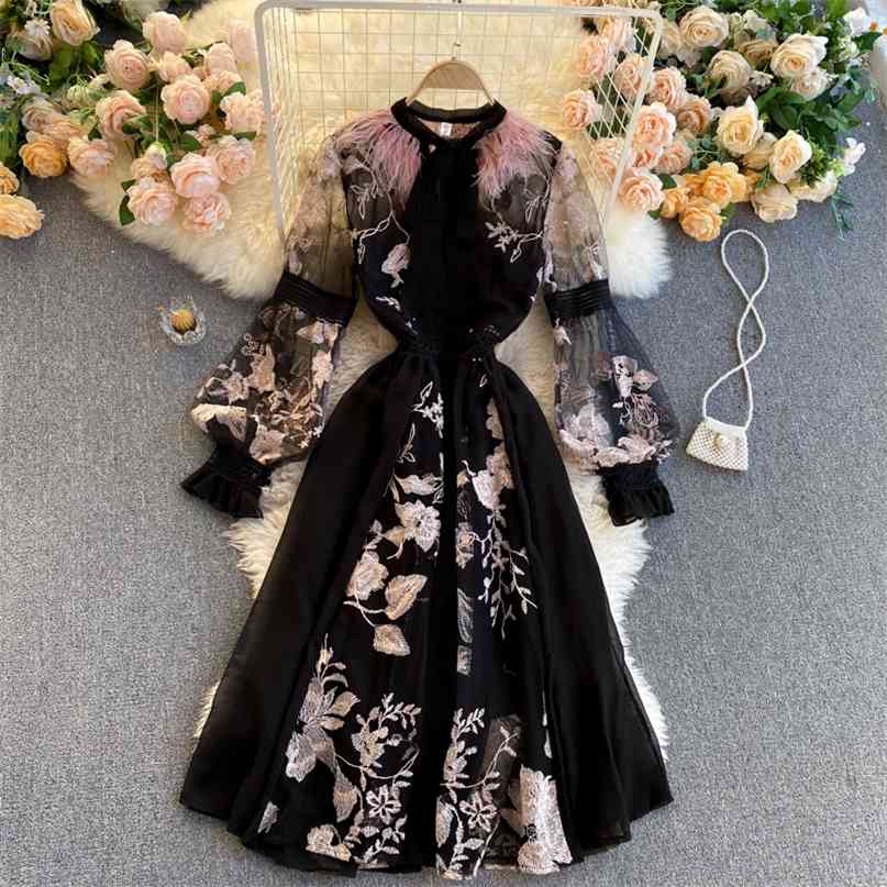 Fashion Women Embroidered Flower Ostrich Hair Round Collar Long Sleeve Elegant A-line Dress Vintage Vestido De Mujer R321 210527