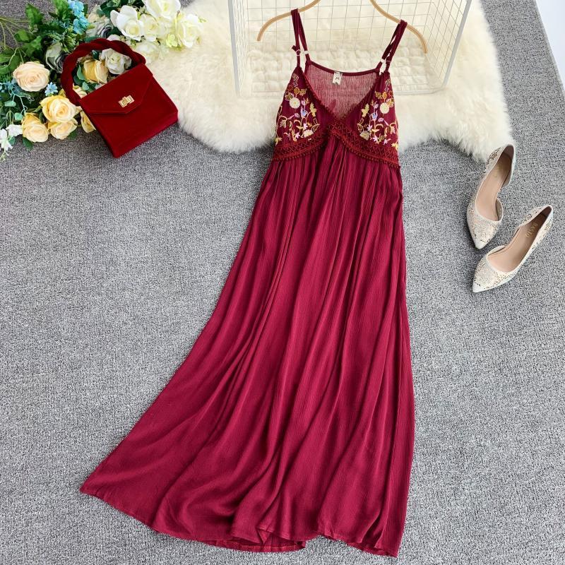 Sarongs Embroidery Sexy V-collar Backless Sleeveless High-waist Loose Long Skirt Dresses Party Dress Women Summer Deep Mid, Blue;gray
Sarongs Embroidery Sexy V-collar Backless Sleeveless High-waist Loose Long Skirt Dresses Party Dress Women Summer Deep Mid, Blue;gray