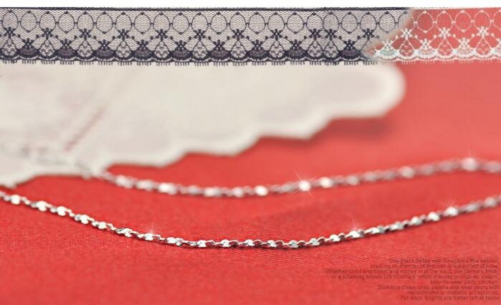 Sterg Sier Snowflake Necklace for Women - Sweet and Simple Jewelry Gift